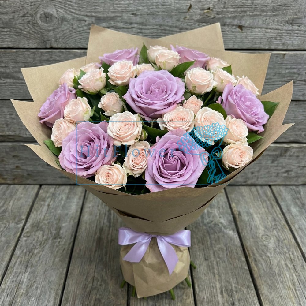 Букет цветов из: Розы